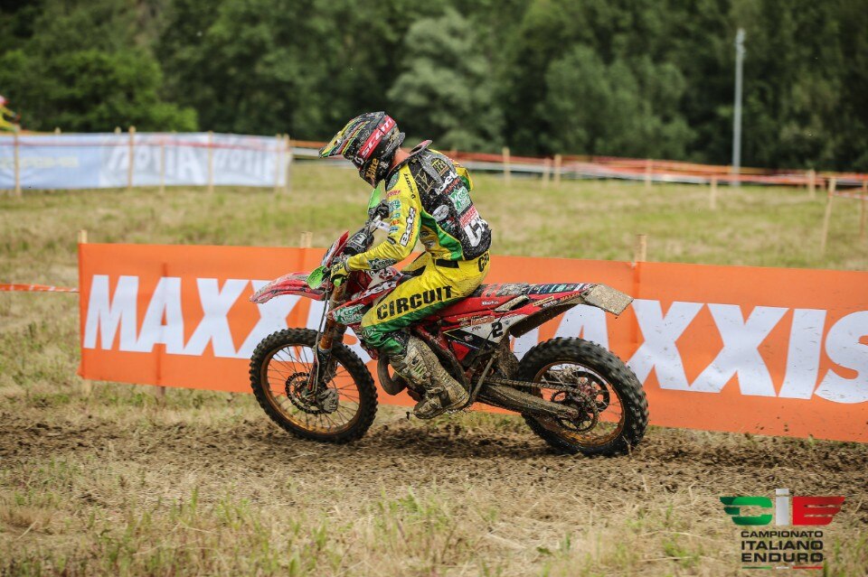 Brad Freeman domina gli Assoluti d’Italia Enduro a Sant’Angelo in Vado